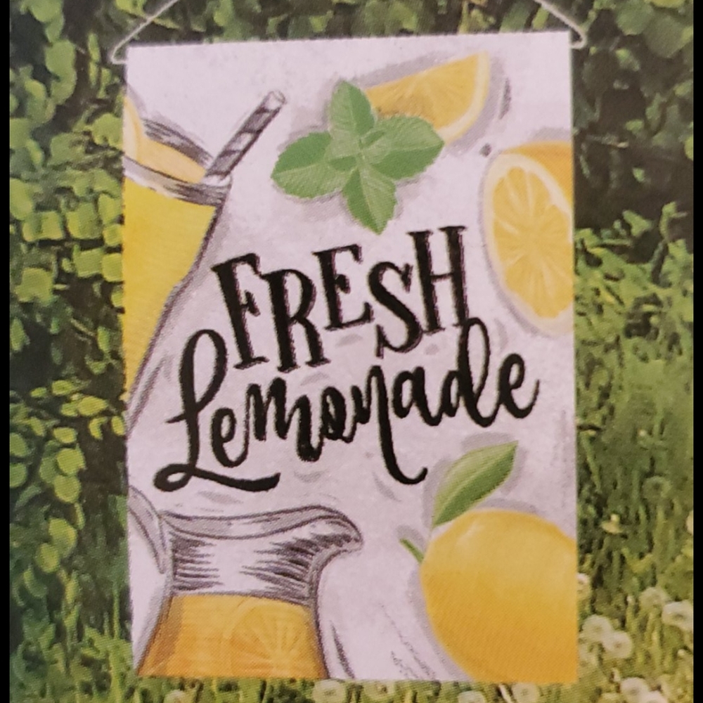Decorative Garden Flag Fresh Lemonade